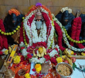 శ్రీవారాహిదేవి, మారెమ్మకు ప్రత్యేక పూజలు