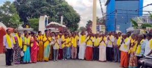 గరుడసేవకు భక్తుల పాదయాత్ర