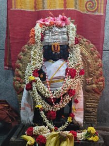 భక్తిశ్రద్దలతో గురుపౌర్ణమి వేడుకలు