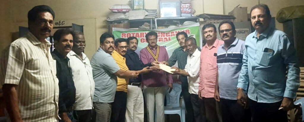 ఆనారోగ్యంతో బాధపడుతున్న సీఏ విద్యార్థికి సాయం