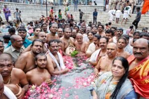చక్రస్నానంతో ముగిసిన అప్పలాయగుంట బ్రహ్మోత్సవాలు