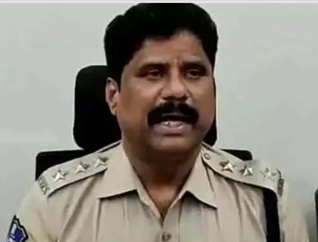 డీఎస్పీ భీంరెడ్డి ఇంట్లో ఏసీబీ సోదాలు..