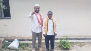 మహిళల కొరకు తక్షణమే మరుగుదొడ్ల సదుపాయం కల్పించాలి