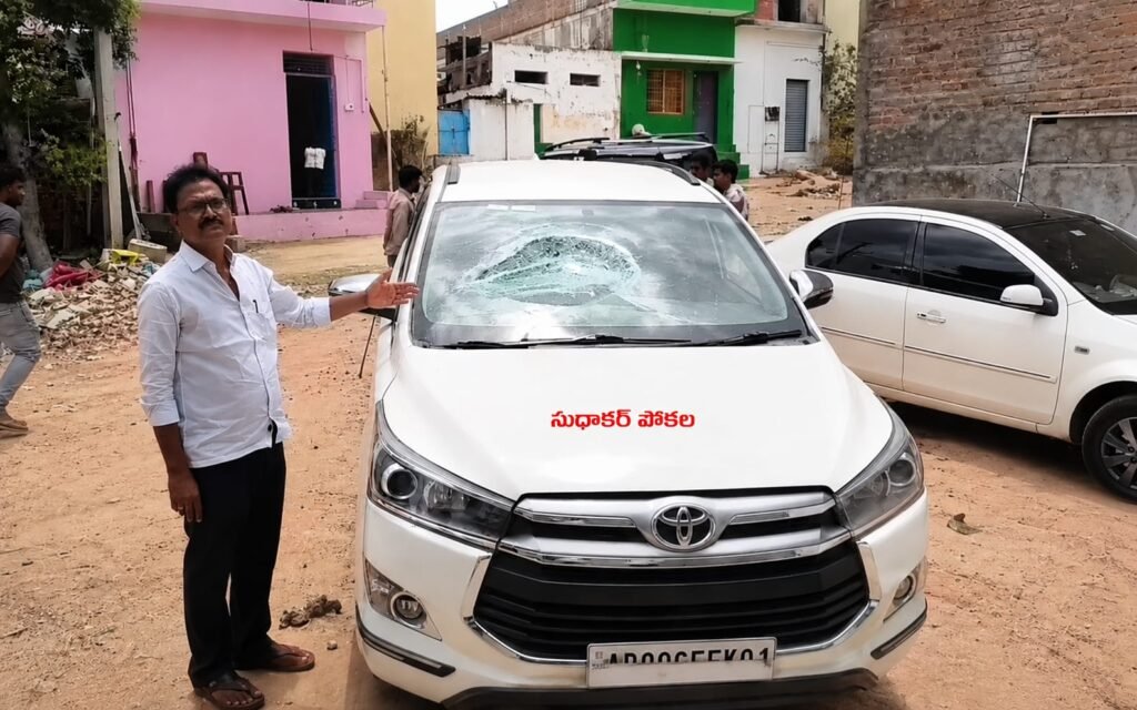 గాలివీడులో రైస్ మిల్ యజమాని కారు ధ్వంసం!