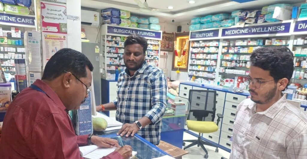 ప్లాస్టిక్ వినియోగం, రోడ్లపై చెత్త వేస్తే రూ.3 వేల జరిమానా