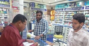 ప్లాస్టిక్ వినియోగం, రోడ్లపై చెత్త వేస్తే రూ.3 వేల జరిమానా