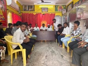 పల్నాడులో SIR ప్రక్రియను పక్కదారి పట్టిస్తున్న టీడీపీ నేతలు
