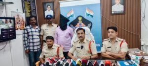 మదనపల్లెలో రూ. 32 లక్షల గుట్కా పట్టివేత