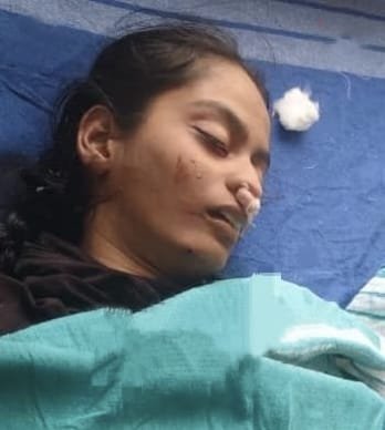 ఆర్టీసీ బస్సు ఢీకొని యువతి మృతి