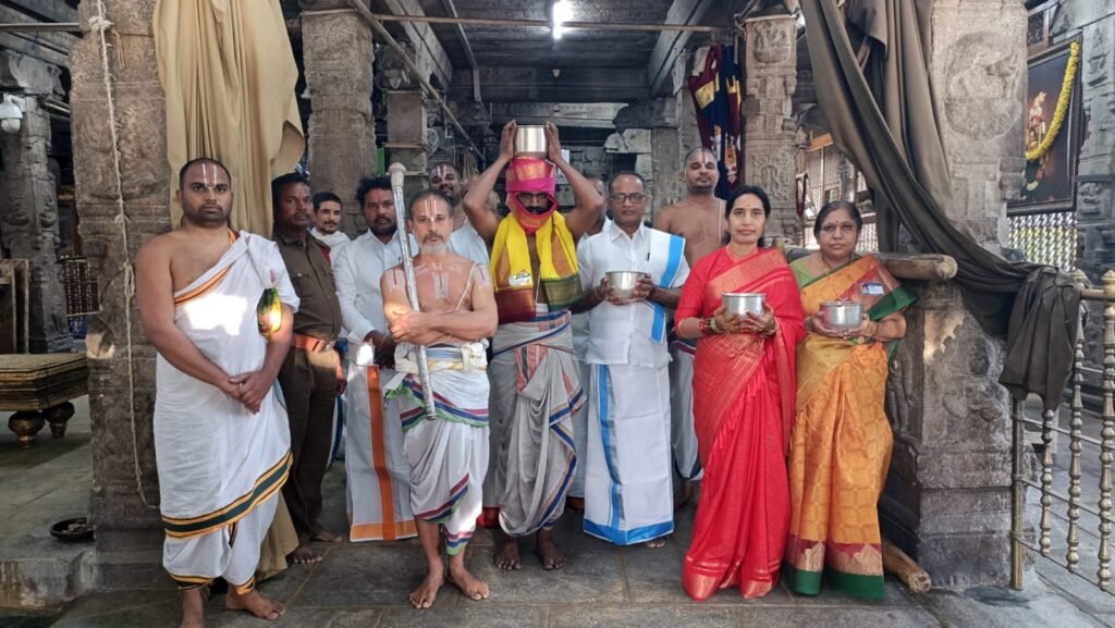 సాక్షాత్కార వైభవోత్సవాలకు ముస్తాబైన శ్రీనివాసమంగాపురం ఆలయం