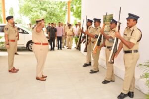 వాయల్పాడు, గుర్రంకొండ పోలీస్ స్టేషన్లను ఎస్పీ గారితో కలిసి సందర్శించిన డీఐజీ