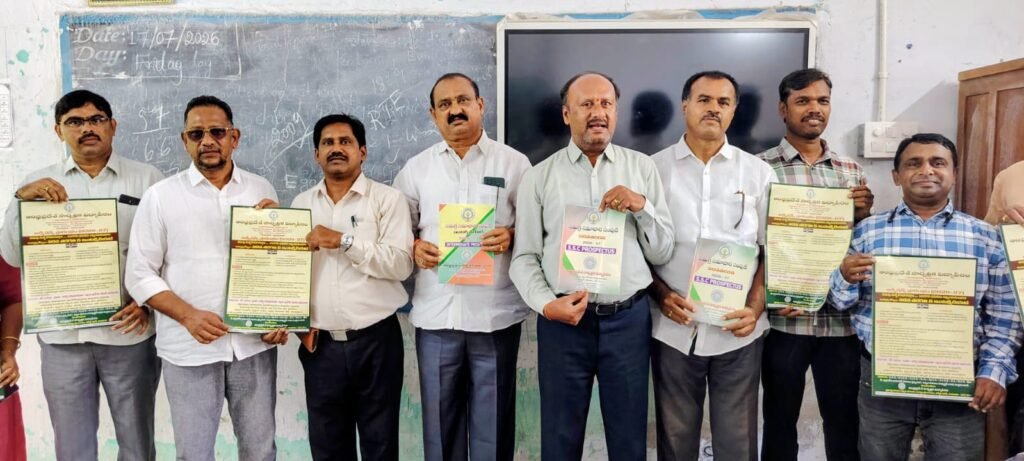 ఓపెన్ స్కూల్ ప్రవేశాలను సద్వినియోగం చేసుకోవాలి: శ్రీనివాసరాజు
