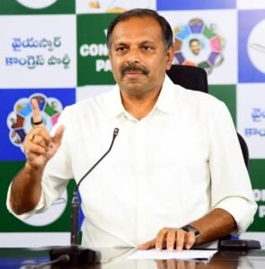 స్వార్థపరులు పార్టీని వీడితే వైఎస్సార్‌సీపీకి నష్టం లేదు: గడికోట