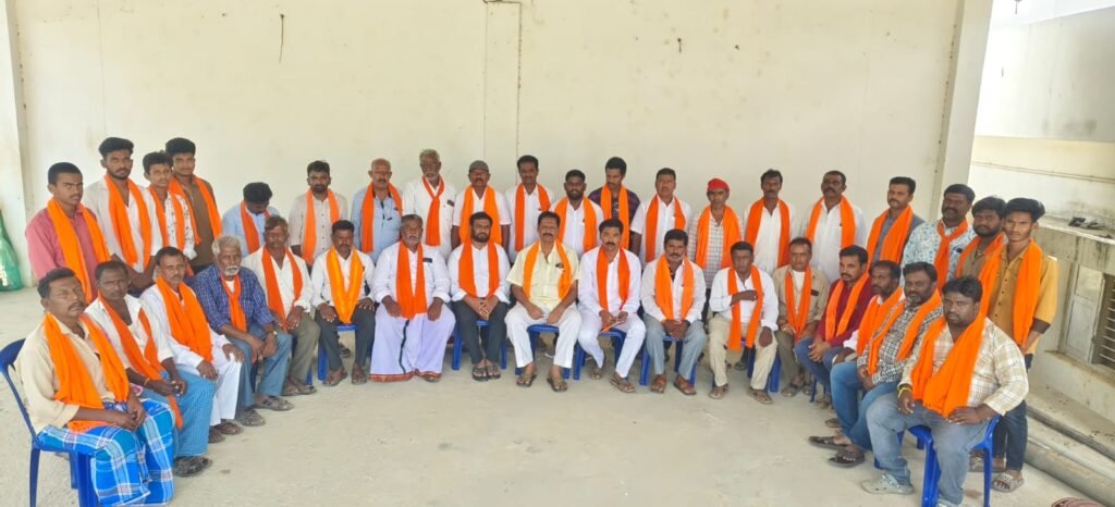 వాల్మీకులను ఎస్టీ జాబితాలో చేర్చాలి