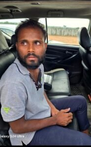 శంషాబాద్ ఎయిర్ పోర్టు సమీపంలో కలకలం