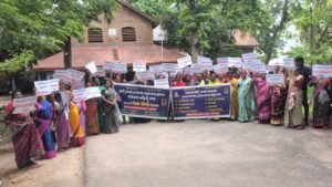 గుడివాడ టిడ్కో కాలనీ లబ్ధిదారుల ఆందోళన