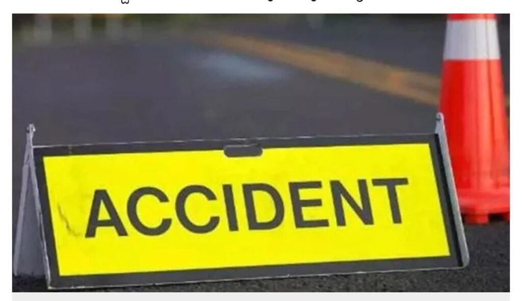 జనగామలో రోడ్డు ప్రమాదం.. ఇద్దరి మృతి..!!