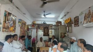 డాక్యుమెంటు రైటర్లు సమ్మె విరమణ