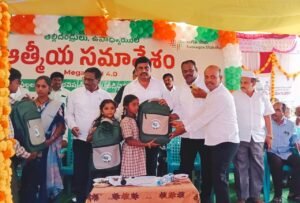 తల్లికి వందనం’తో విద్యార్థుల భవిష్యత్తుకు అండ: ఎమ్మెల్యే