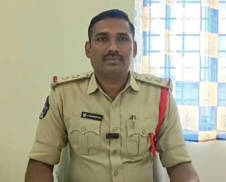 ఐదుగురిపై చీటింగ్ కేసు