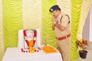 పోలీసు కార్యాలయంలో ఘనంగా ప్రగడ కోటయ్య జయంతి