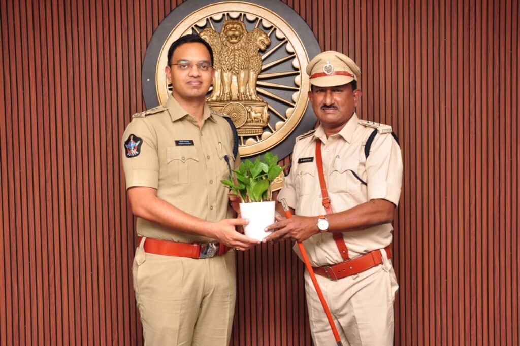 మదనపల్లె డీఎస్పీగా బుచ్చిరాజు బాధ్యతల స్వీకరణ
