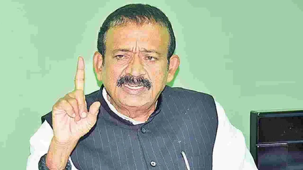 బాధ్యులపై కఠిన చర్యలు తీసుకోవాలి : ఎమ్మెల్యే