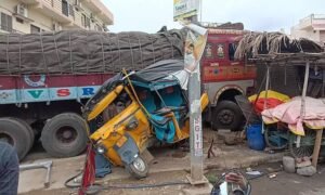 కంభంలో ఘోర రోడ్డు ప్రమాదం.