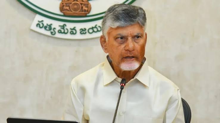 మాజీ ప్రధాని హెచ్.డి. దేవెగౌడకు సీఎం చంద్రబాబు పరామర్శ