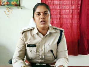 వాహనాలు తనిఖీ