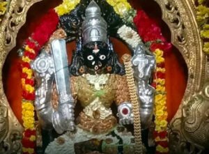 ప్రత్యేక అలంకారంలో శ్రీచాముండేశ్వరిదేవి