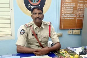 భయంకర శబ్దాలు వచ్చే సైలెన్సర్‌ వాహనం సీజ్‌