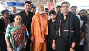 తిరుపతికి చేరుకున్న ఎమ్మెల్యే పెద్దిరెడ్డి, ఎంపి మిధున్‌