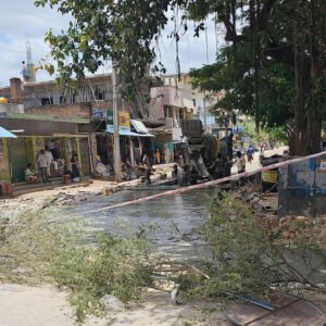 హైకోర్టు ఆదేశాలను లెక్కచేయని అధికారులు