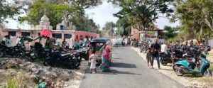 శ్రీ శనేశ్వరస్వామికి ప్రత్యేక పూజలు