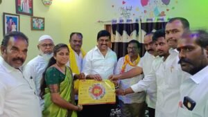 కూటమి ప్రభుత్వ రెండేళ్ల విజయాలను ఇంటింటికీ చేర్చిన ఎమ్మెల్యే నల్లారి