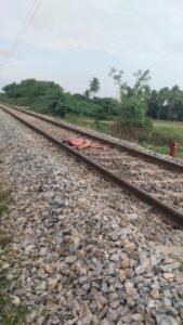 గర్నిమిట్ట వాసి పీలేరులో రైలు కింద పడి ఆత్మహత్య
