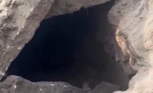 గోల్కొండలో 400 ఏళ్ల నాటి సమాధుల దగ్గర కలకలం