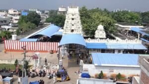 పెదకాకాని భ్రమరాంబ మల్లేశ్వర స్వామి ఆలయంలో అమ్మవారి మంగళసూత్రం మాయమైందా..?