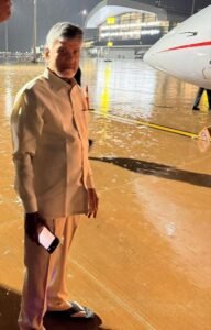 అల్లూరి సీతారామరాజు ఇంటర్ నేషనల్ ఎయిర్పోర్ట్ నుంచి ముఖ్యమంత్రి చంద్రబాబు తొలి ప్రయాణం