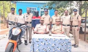 పగలు పెయింటర్.. రాత్రి దొంగ గజదొంగను అరెస్ట్ చేసిన పోలీసులు!