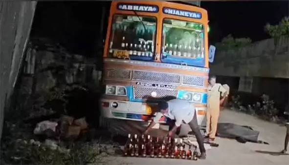 తాడిపత్రిలో భారీగా అక్రమ గోవా మద్యం పట్టివేత