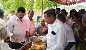 వీరబల్లె సాయిబాబా ఆలయంలో ఘనంగా అన్నదానం