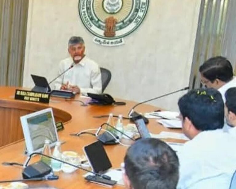 అమరావతిలో ఉద్యోగ సంఘాలతో సీఎం చంద్రబాబు భేటీ