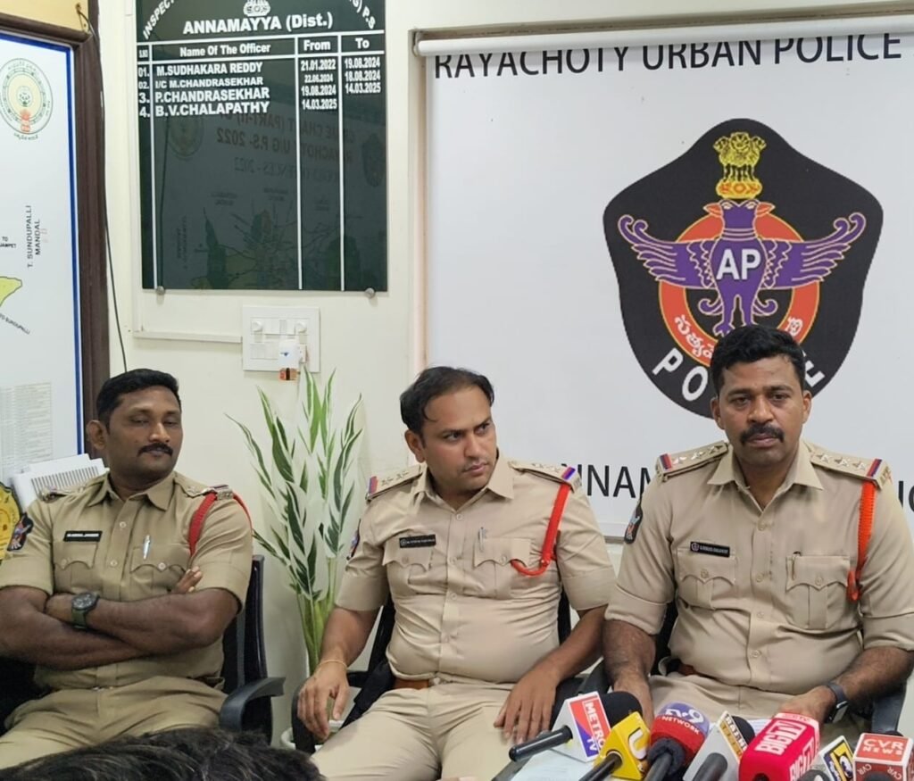 వినాయక మండపాలకు ముందస్తు అనుమతులు తప్పనిసరి