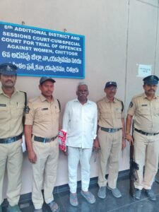 భార్యను హత్య చేసిన భర్తకు జీవిత ఖైదు