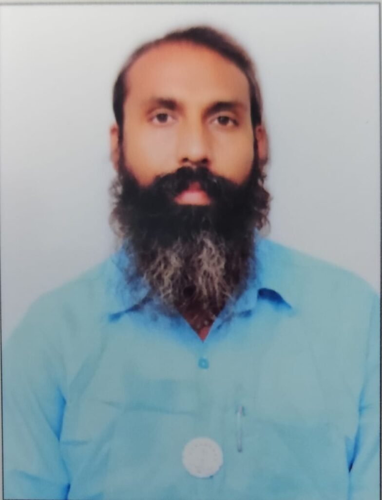 కేరీర్‌ గైడెన్స్ కౌన్సిలర్‌గా మణికంఠ