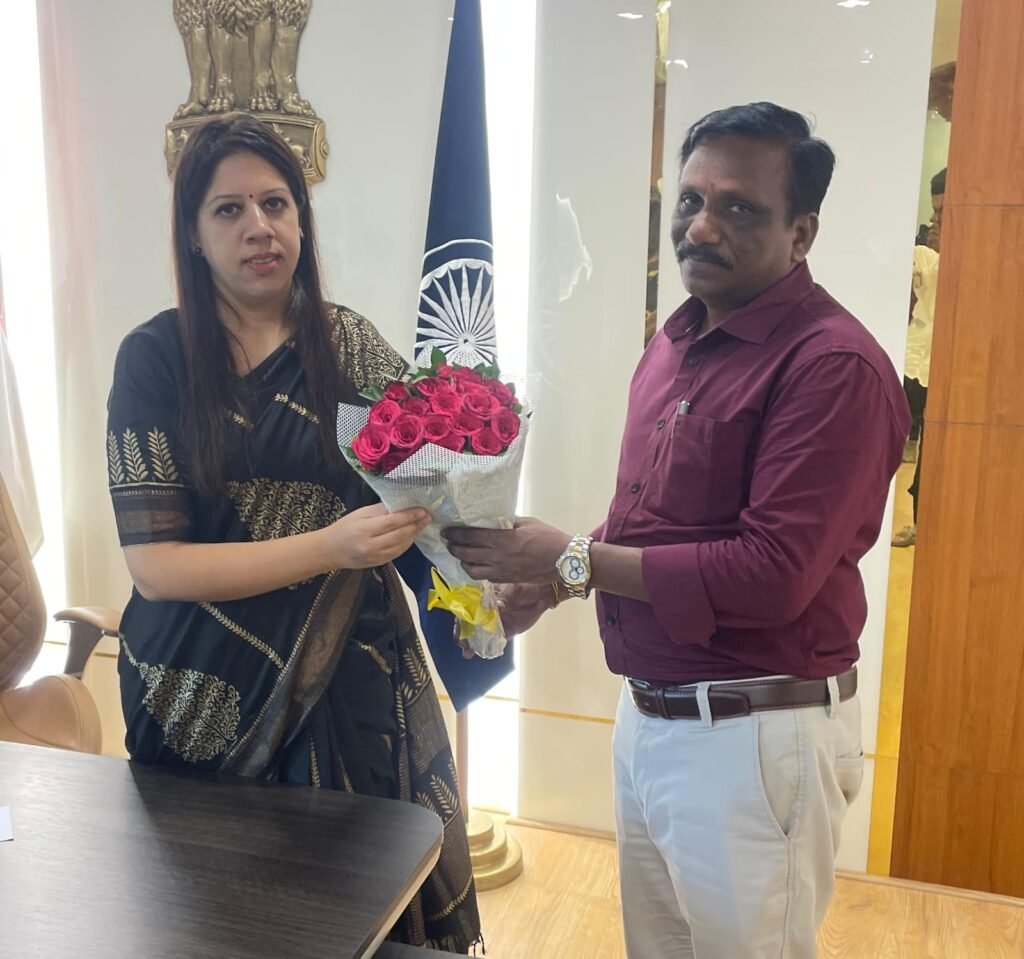 మెప్మా పీడీగా బాధ్యతలు చేపట్టిన వెంకటేశ్వర్లు..