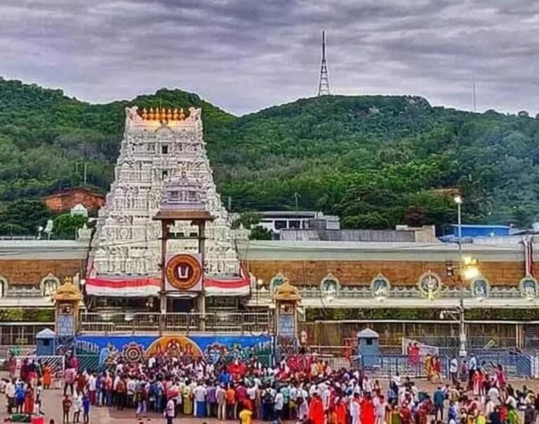 తిరుమలలో పెరిగిన భక్తుల రద్దీ..