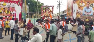 ఉత్సాహంగా గణపయ్య నిమజ్జనం